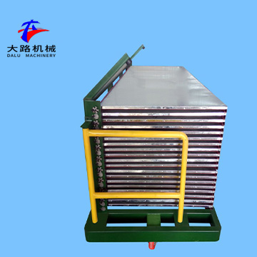 Many Thin Layers Tool Car